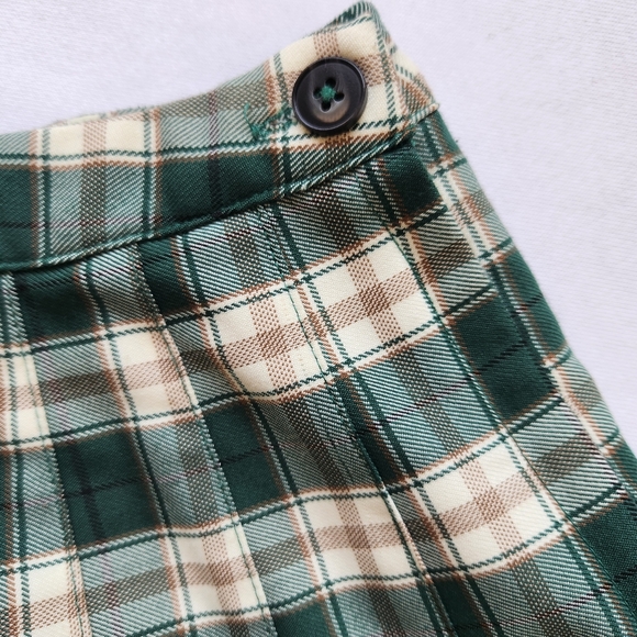 Urban Outfitters Green Plaid Pleated Schoolgirl Mini Skater Skirt Academia XS - Picture 7 of 14